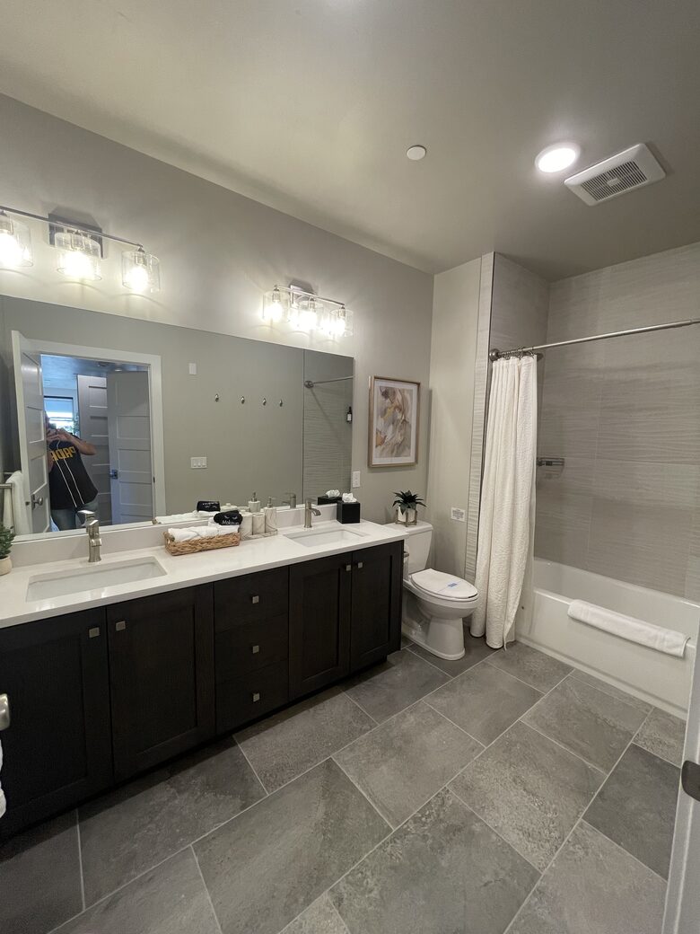 Stylish Mayflower Lakeside Retreat Near Skiing & Marina - Park City, Utah