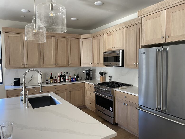 Stylish Mayflower Lakeside Retreat Near Skiing & Marina - Park City, Utah