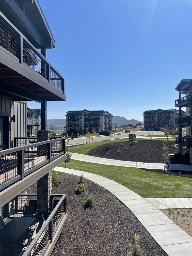 Stylish Mayflower Lakeside Retreat Near Skiing & Marina - Park City, Utah