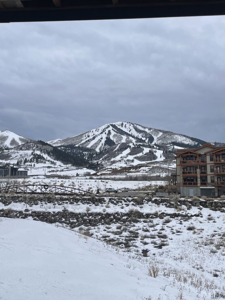 Stylish Mayflower Lakeside Retreat Near Skiing & Marina - Park City, Utah