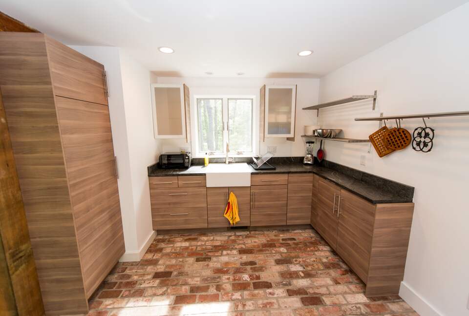 Wooded Coastal Retreat with Private Beach Access - Orleans, Massachusetts