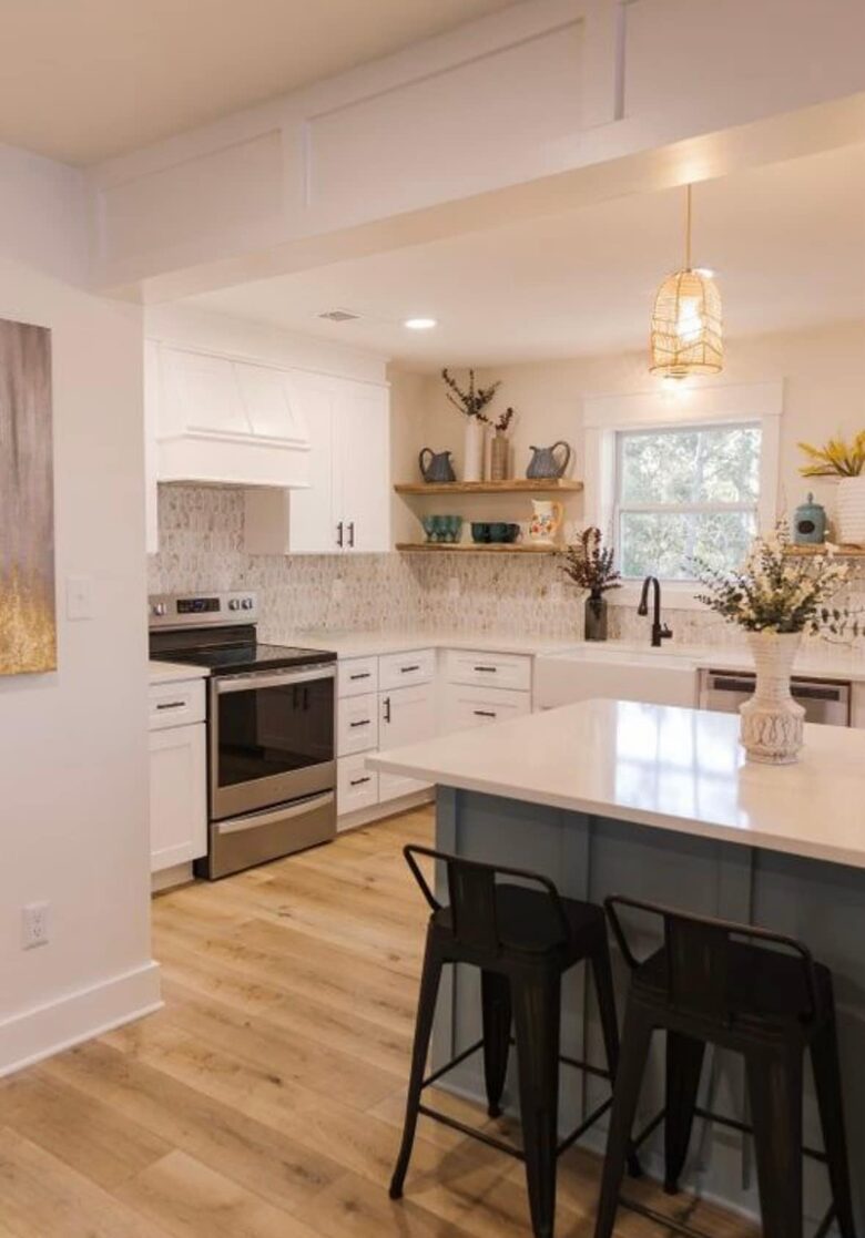 Carrabelle’s Refined Boater’s Escape - Carrabelle, Florida