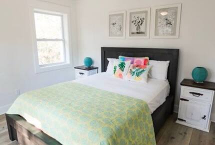 Carrabelle’s Refined Boater’s Escape - Carrabelle, Florida