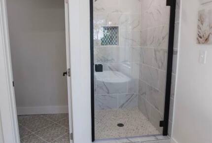 Carrabelle’s Refined Boater’s Escape - Carrabelle, Florida