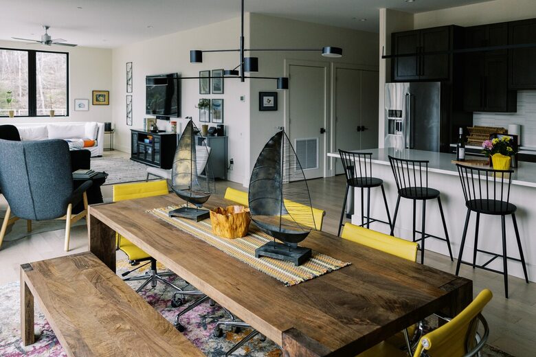 The Nest: Elegant Penthouse at TC Commons - Traverse City, Michigan