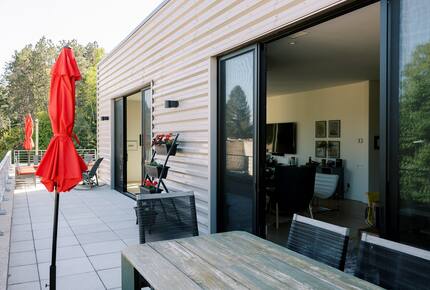 The Nest: Elegant Penthouse at TC Commons - Traverse City, Michigan