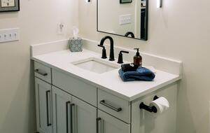 The Nest: Elegant Penthouse at TC Commons - Traverse City, Michigan