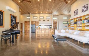 Musicians Paradise with Outrageous Ocean and Mountain Views - Ojochal, Costa Rica