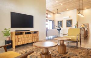 Musicians Paradise with Outrageous Ocean and Mountain Views - Ojochal, Costa Rica