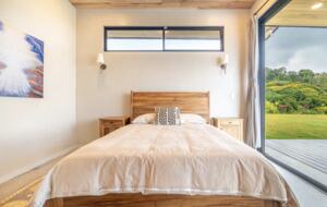 Musicians Paradise with Outrageous Ocean and Mountain Views - Ojochal, Costa Rica