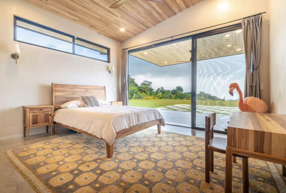 Musicians Paradise with Outrageous Ocean and Mountain Views - Ojochal, Costa Rica