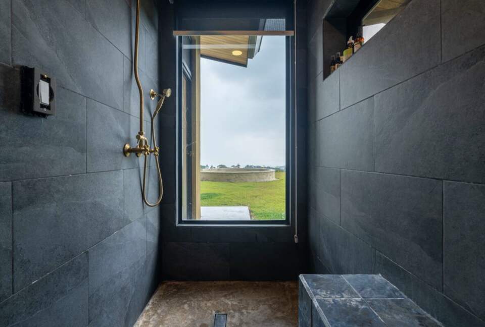 Musicians Paradise with Outrageous Ocean and Mountain Views - Ojochal, Costa Rica