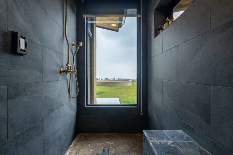 Musicians Paradise with Outrageous Ocean and Mountain Views - Ojochal, Costa Rica