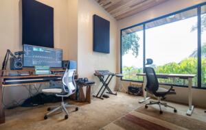 Musicians Paradise with Outrageous Ocean and Mountain Views - Ojochal, Costa Rica