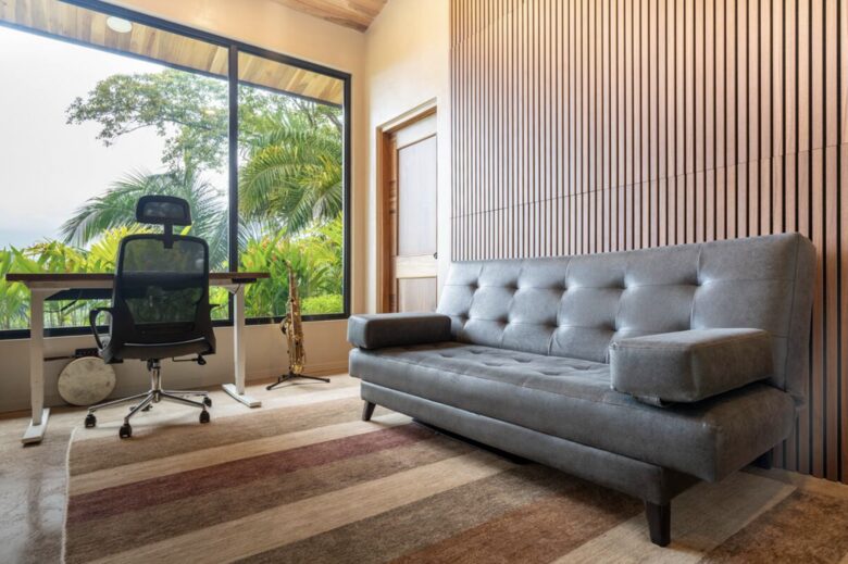 Musicians Paradise with Outrageous Ocean and Mountain Views - Ojochal, Costa Rica