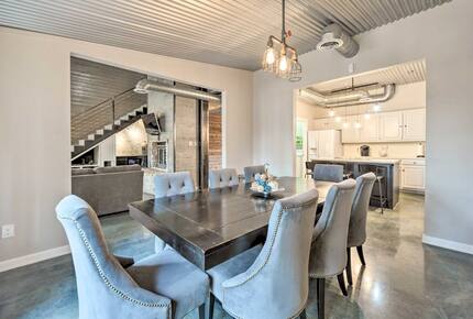Cozy Hill Country Haven on the Water - Kingsland, Texas