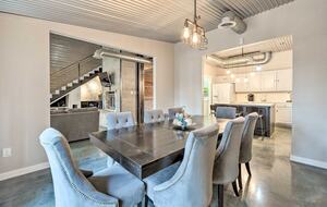 Cozy Hill Country Haven on the Water - Kingsland, Texas