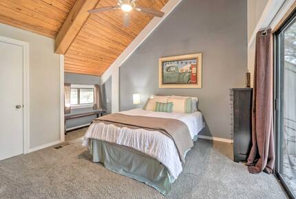 Cozy Hill Country Haven on the Water - Kingsland, Texas
