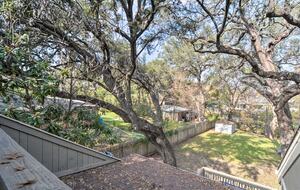 Cozy Hill Country Haven on the Water - Kingsland, Texas