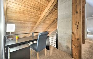 Cozy Hill Country Haven on the Water - Kingsland, Texas