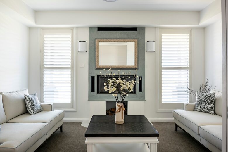 Elegant Bowral Retreat with Mountain Views - Bowral, Australia