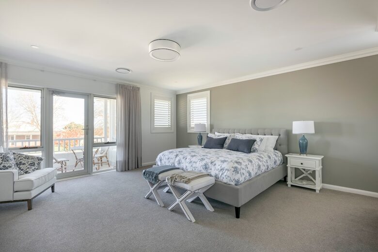 Elegant Bowral Retreat with Mountain Views - Bowral, Australia