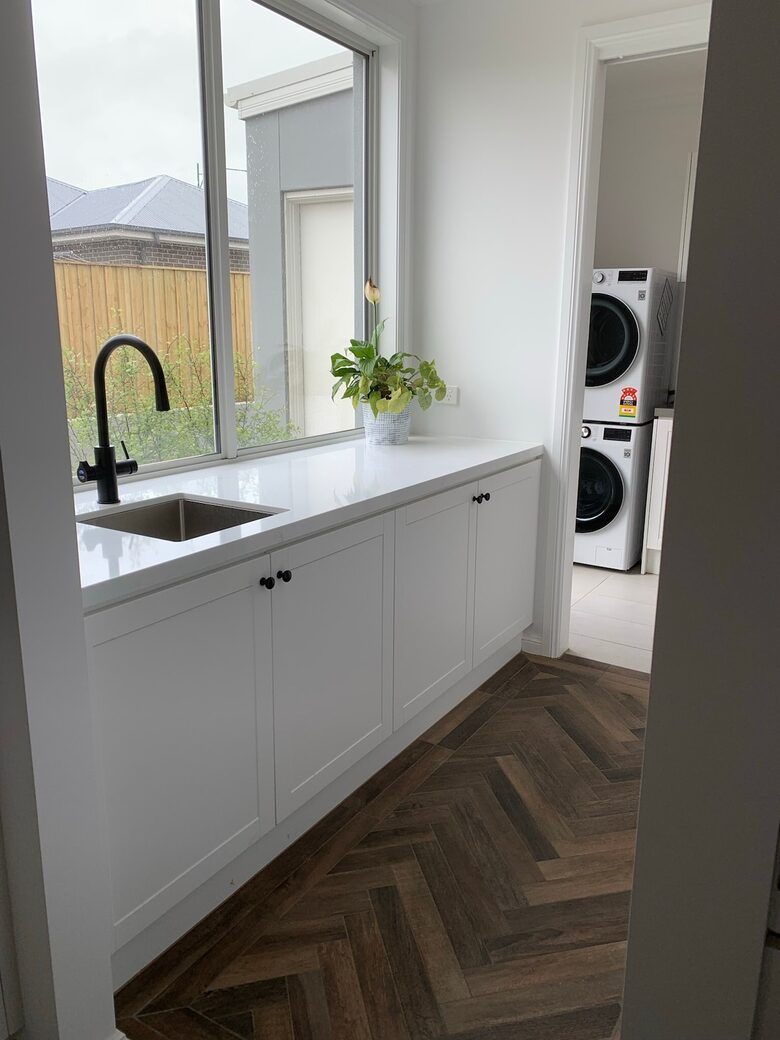 Elegant Bowral Retreat with Mountain Views - Bowral, Australia