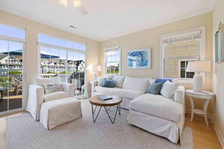 Modern Coastal Retreat with Rooftop Views - New Buffalo, Michigan