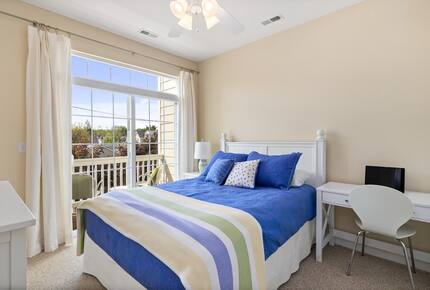 Modern Coastal Retreat with Rooftop Views - New Buffalo, Michigan