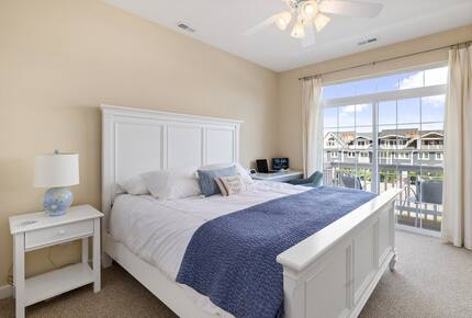 Modern Coastal Retreat with Rooftop Views - New Buffalo, Michigan