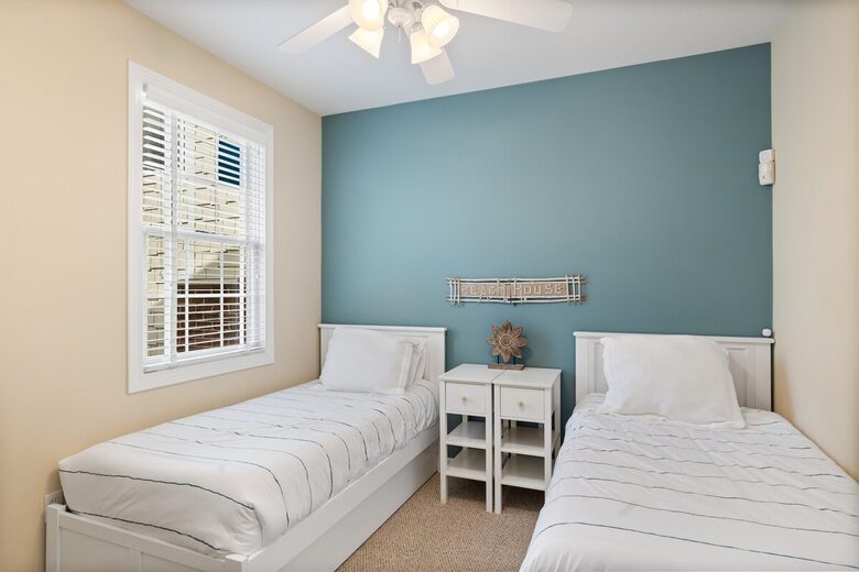 Modern Coastal Retreat with Rooftop Views - New Buffalo, Michigan