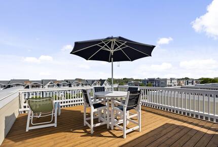 Modern Coastal Retreat with Rooftop Views - New Buffalo, Michigan