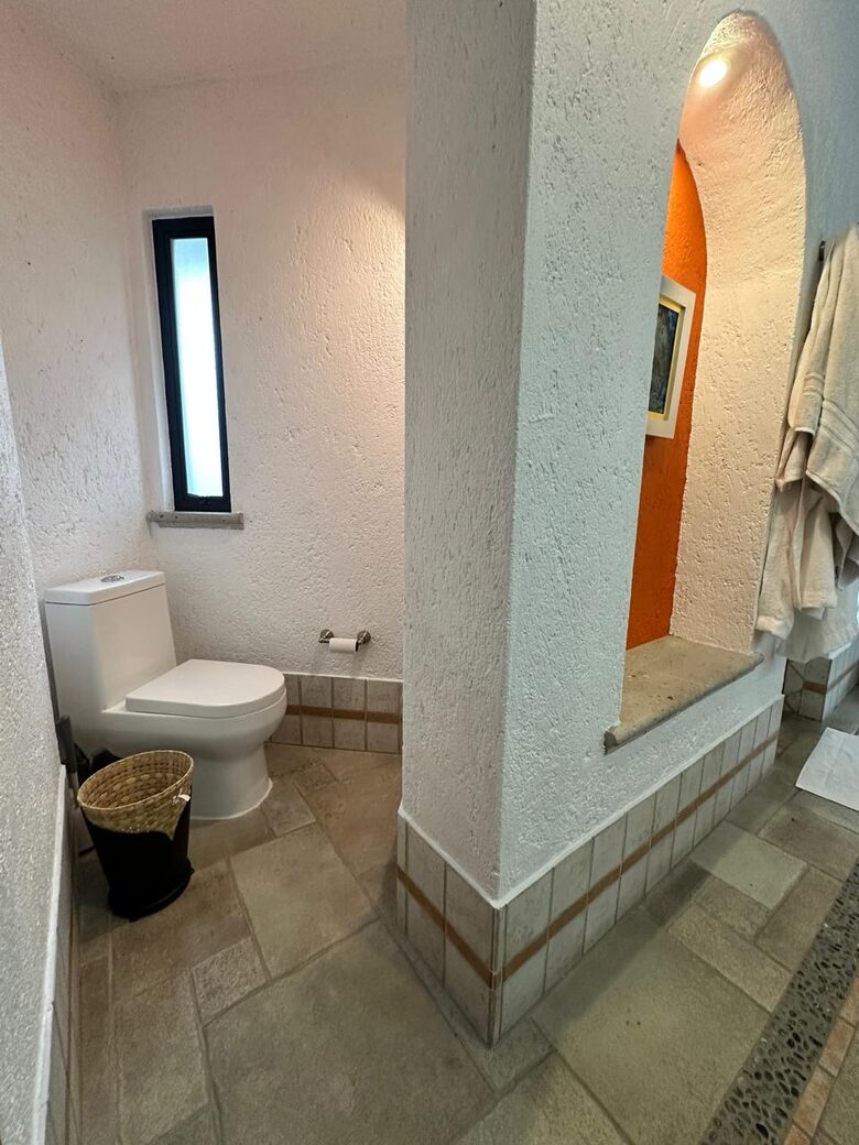 Serene Estate Surrounded by Water Gardens and Wildlife - Jiutepec, Mexico