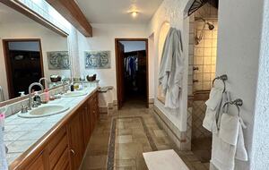 Serene Estate Surrounded by Water Gardens and Wildlife - Jiutepec, Mexico