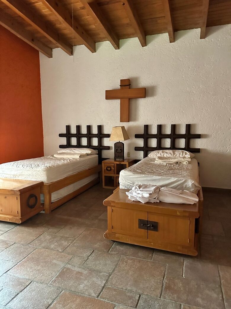 Serene Estate Surrounded by Water Gardens and Wildlife - Jiutepec, Mexico