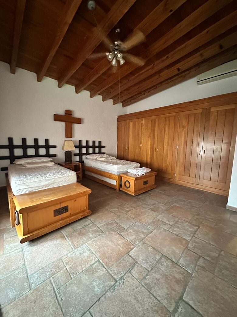 Serene Estate Surrounded by Water Gardens and Wildlife - Jiutepec, Mexico