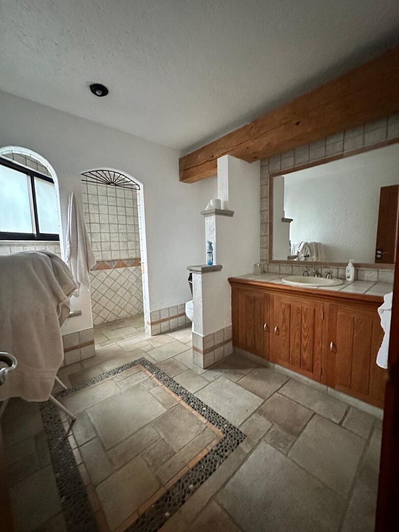 Serene Estate Surrounded by Water Gardens and Wildlife - Jiutepec, Mexico