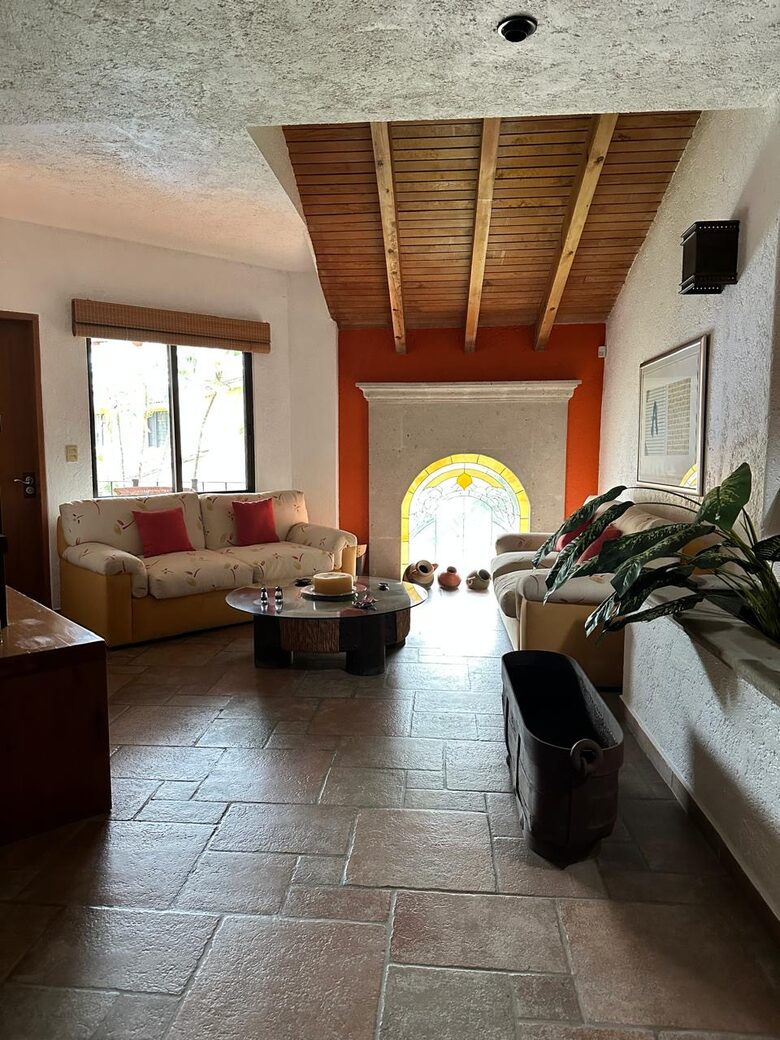 Serene Estate Surrounded by Water Gardens and Wildlife - Jiutepec, Mexico