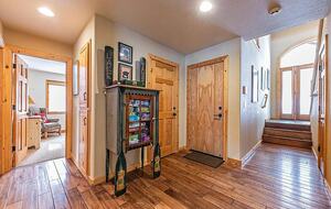 Exquisite Tahoe Rim Trail Haven - Tahoe City, California