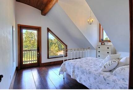 Cheshire Lodge - Sainte Marguerite du Lac Masson, Canada