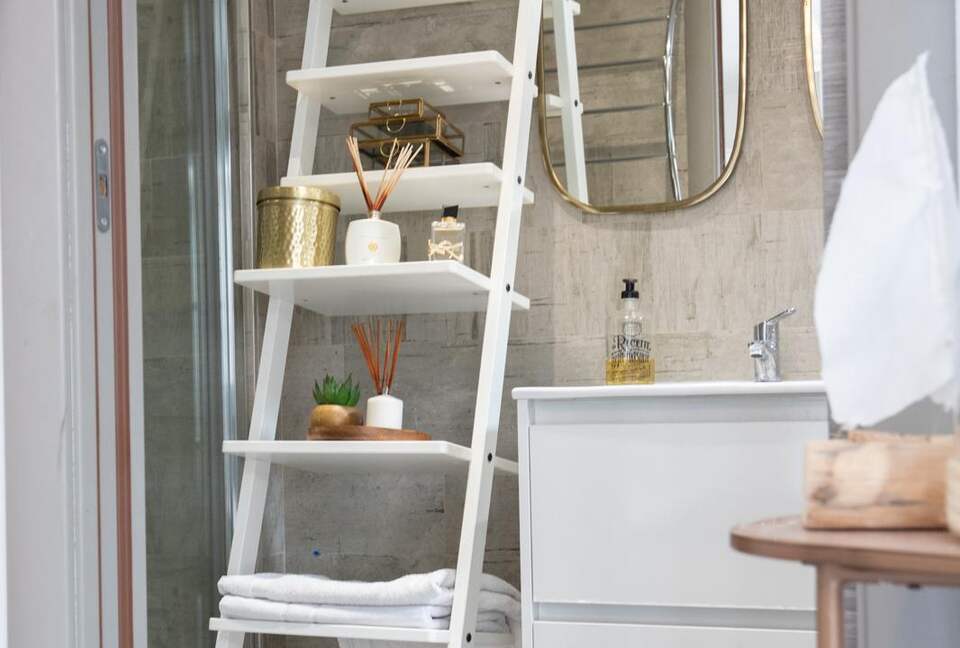 Elegant Provençal Loft with Private Pool - Sorgues, France