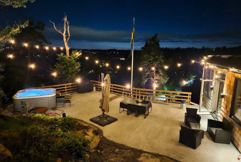 Luxury House with Sunset Views Near Stockholm - Boo, Sweden