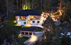 Luxury House with Sunset Views Near Stockholm - Boo, Sweden