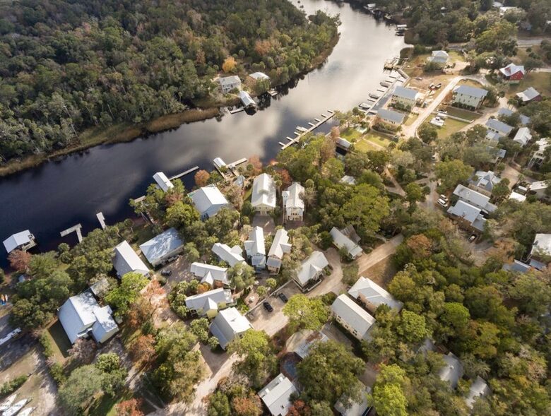 Cozy Nature Escape with Resort Amenities | Boat Rental Available - Steinhatchee, Florida