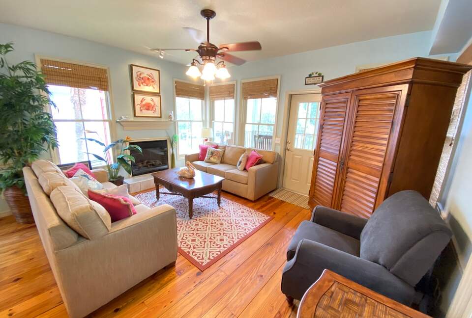 Cozy Nature Escape with Resort Amenities | Boat Rental Available - Steinhatchee, Florida