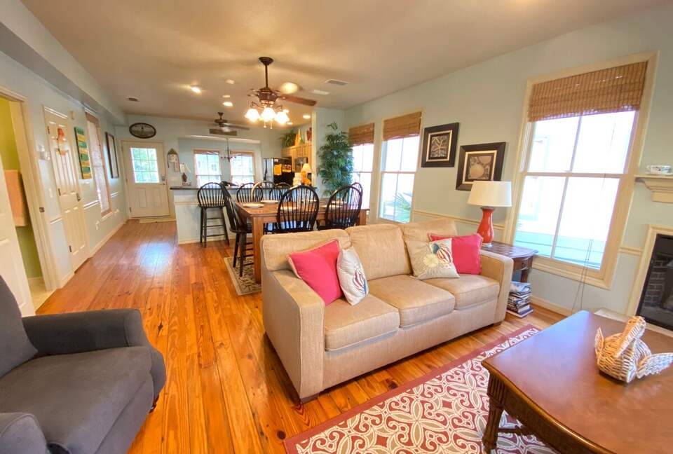 Cozy Nature Escape with Resort Amenities | Boat Rental Available - Steinhatchee, Florida