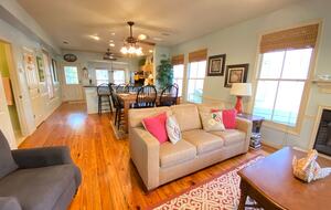 Cozy Nature Escape with Resort Amenities | Boat Rental Available - Steinhatchee, Florida