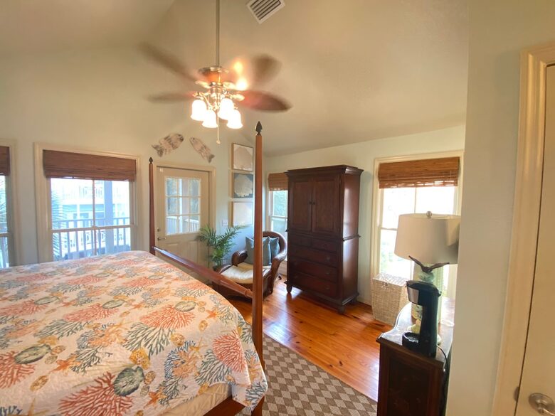 Cozy Nature Escape with Resort Amenities | Boat Rental Available - Steinhatchee, Florida