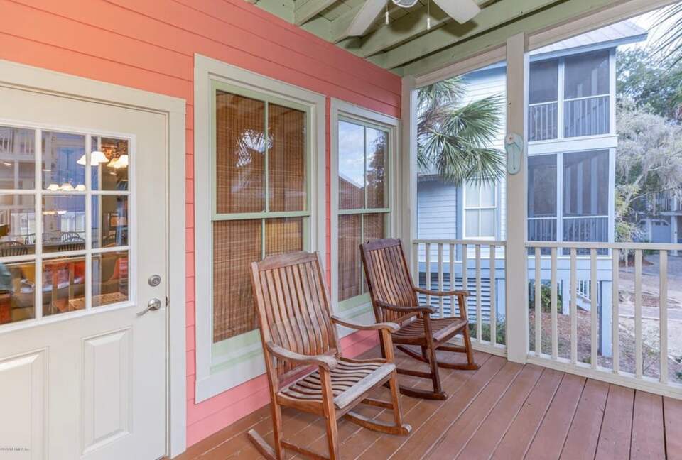 Cozy Nature Escape with Resort Amenities | Boat Rental Available - Steinhatchee, Florida