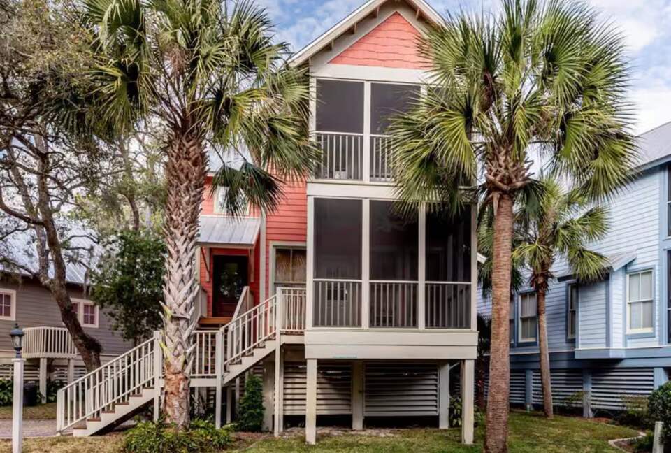 Cozy Nature Escape with Resort Amenities | Boat Rental Available - Steinhatchee, Florida
